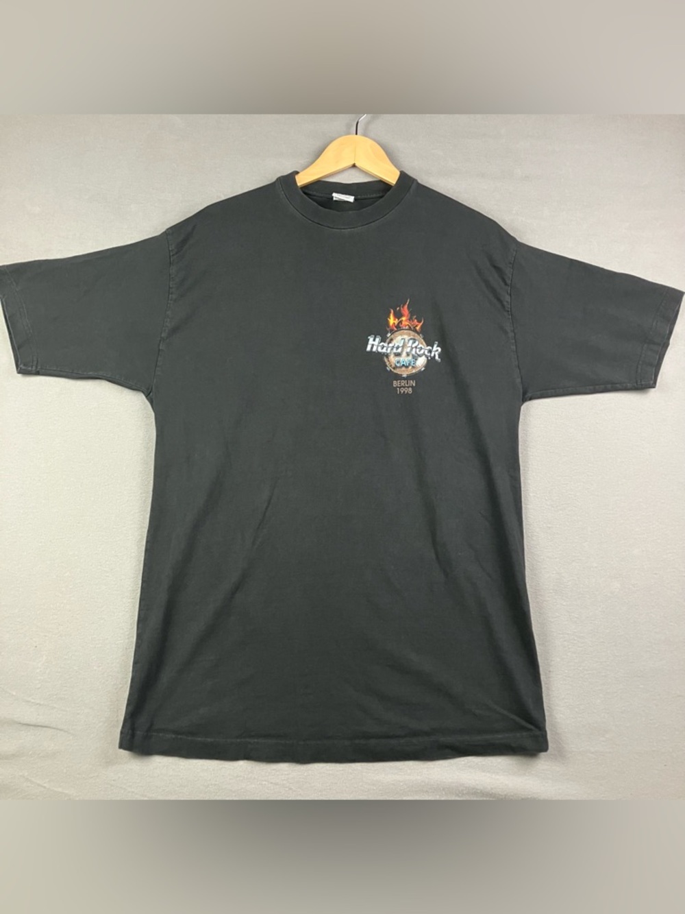 Vintage 1998 Hard Rock Cafe Berlin T Shirt Global Tribe Rock & Roll Men Size XL